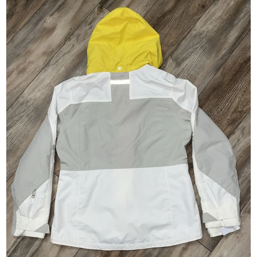 Lands End get ready
